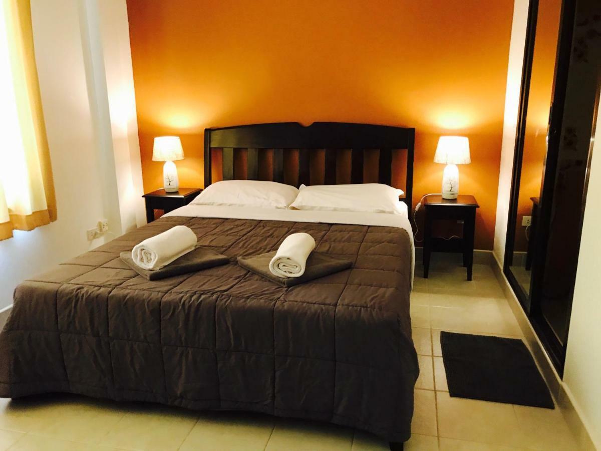 Marilyns Residential Resort Maret Buitenkant foto
