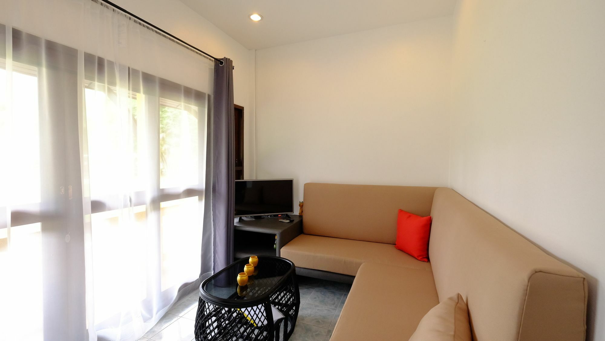 Marilyns Residential Resort Maret Buitenkant foto