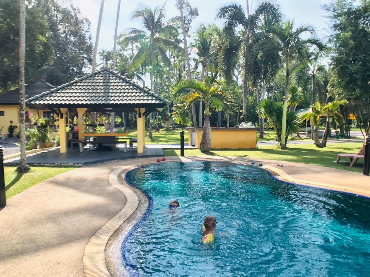 Marilyns Residential Resort Maret Buitenkant foto